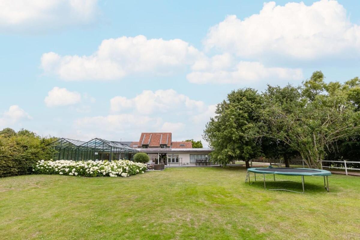 Farmhouse Oasis With Garden, Pond And Idyllic Surroundings Βίλα Beernem Εξωτερικό φωτογραφία